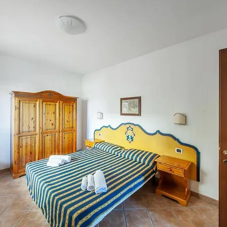 1 Bedroom Amazing In *